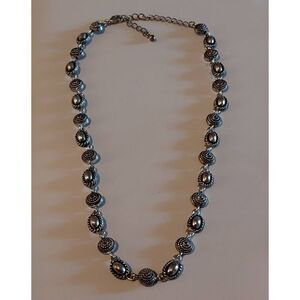 Vintage Avon Silver Beaded & Rope Textured Design Link Necklace